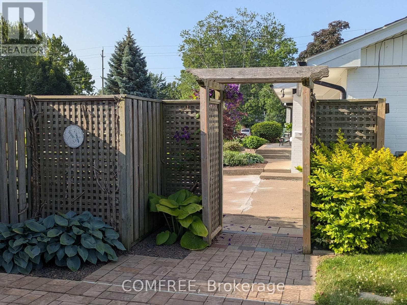 21 SEACLIFF DRIVE W, Ottawa — photo 4