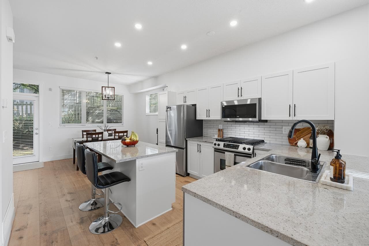 46 20326 68 AVENUE, Fraser Valley