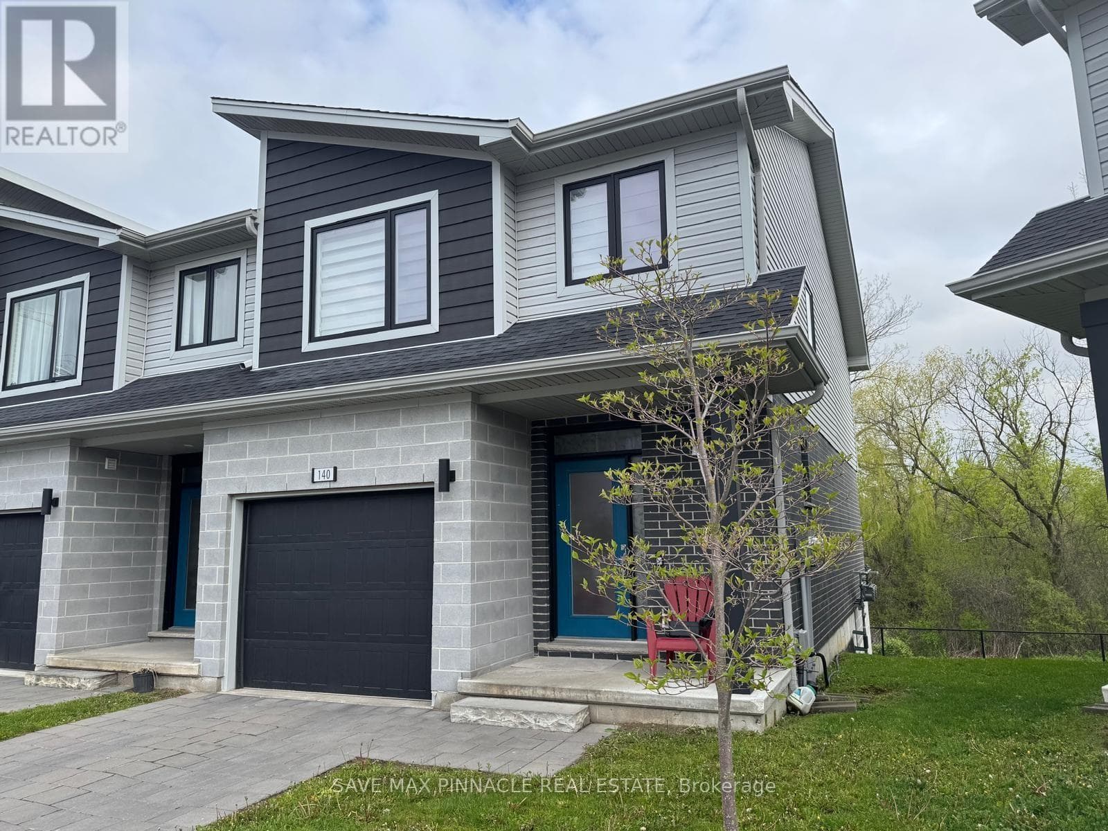 140 - 177 EDGEVALLEY ROAD, Toronto — photo 4