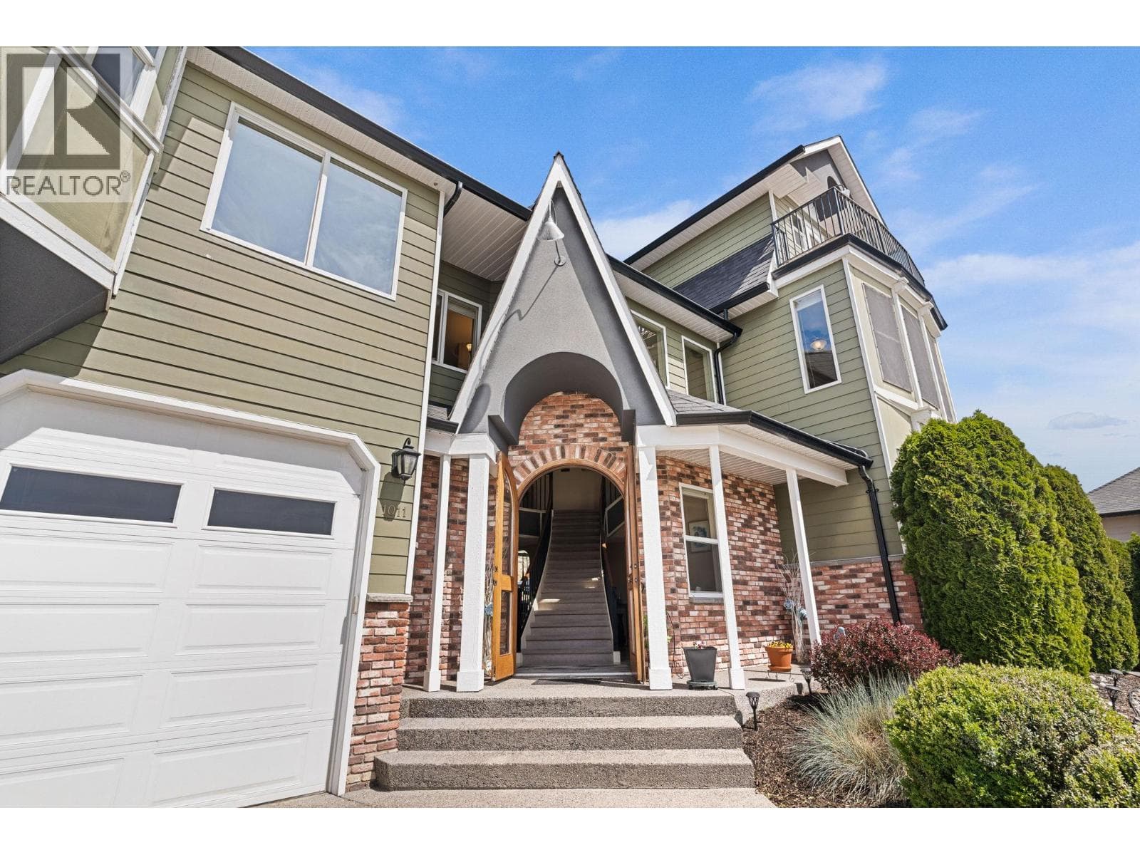 1011 FOOTHILLS COURT, Interior REALTORS® — photo 2