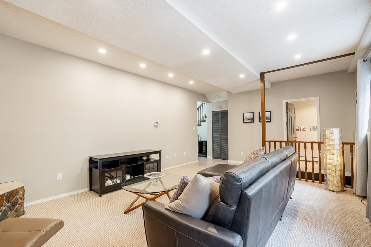 30 5216 201A STREET, Fraser Valley — photo 2