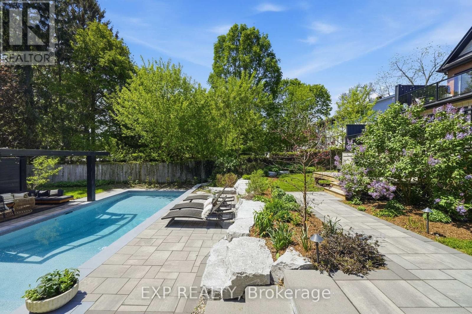 16 BARKER STREET, Central Lakes — photo 4