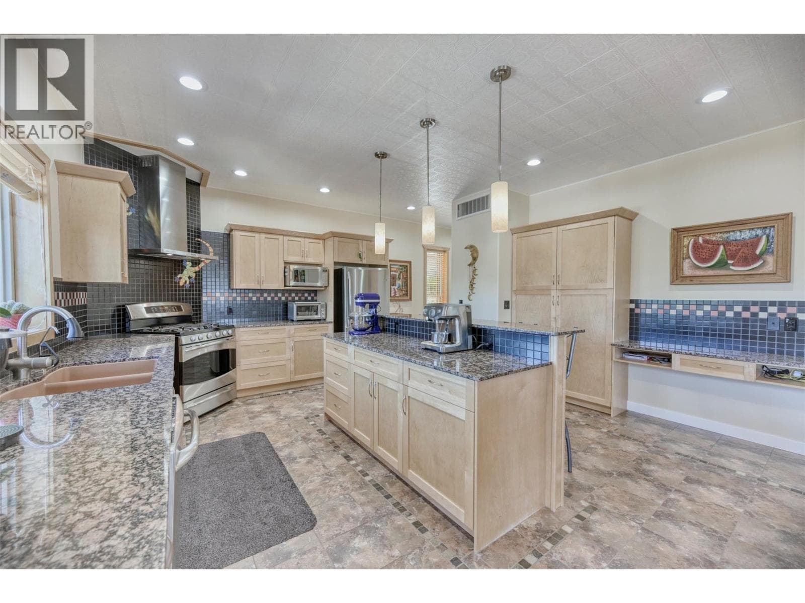 3602 33RD Street, Interior REALTORS® — photo 5