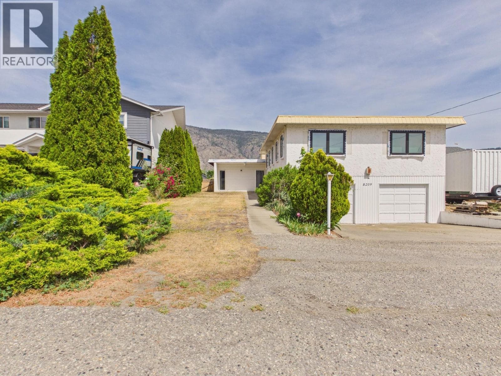 8209 Gala Crescent, Interior REALTORS®