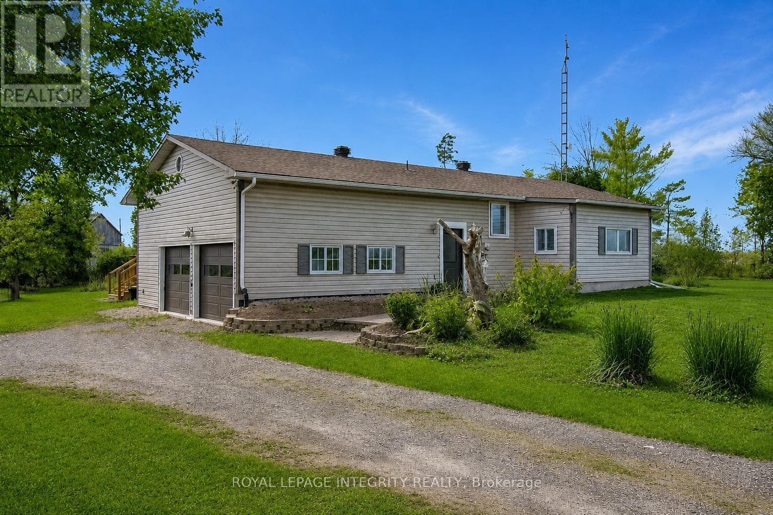 677 BOWES SIDE ROAD, Ottawa — photo 5