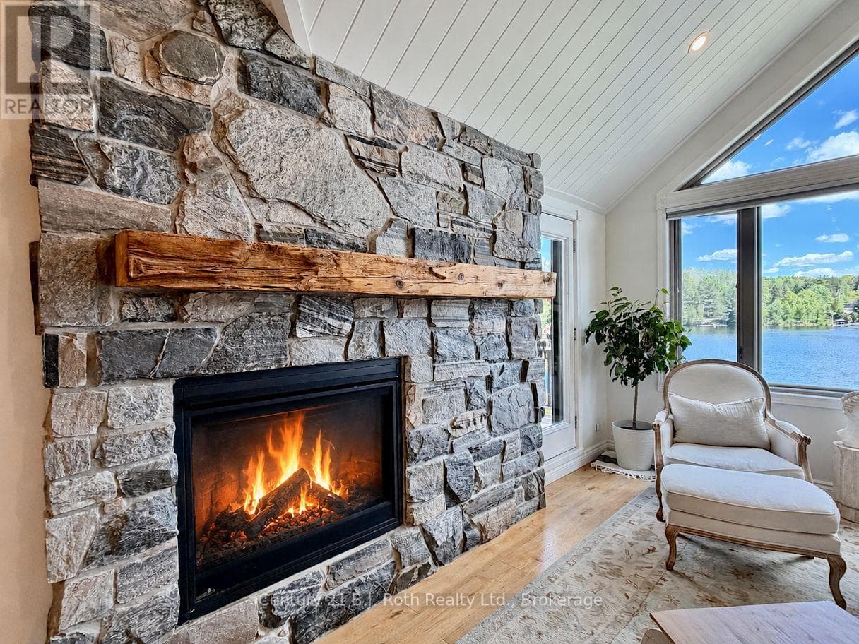 4721 BAYSIDE DRIVE, OnePoint