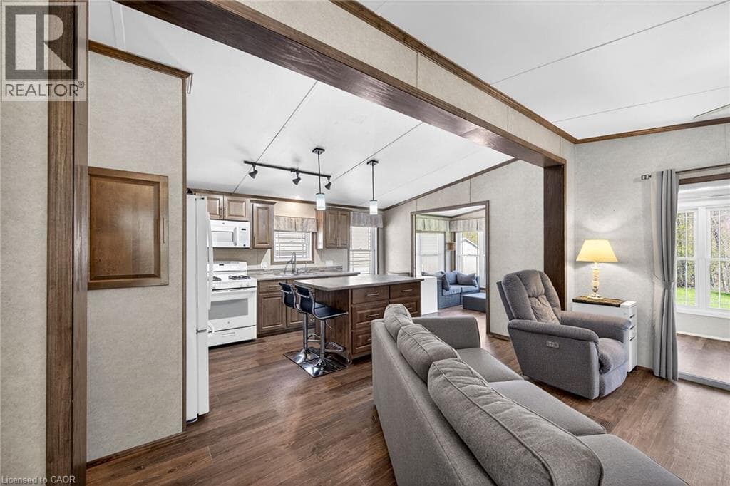 4449 MILBUROUGH Line Unit# 5 Beech, Cornerstone — photo 5