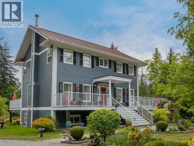 10067 HIGHWAY 101, Powell River — photo 3