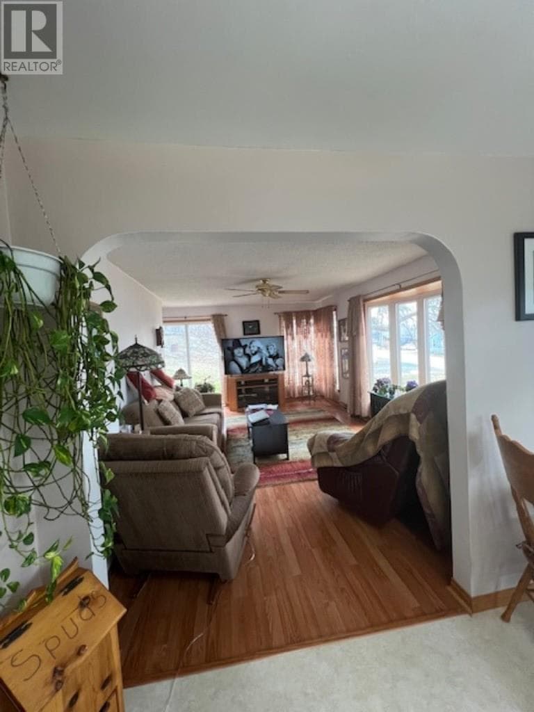 1 Fifth Avenue South, Thunder Bay — photo 4