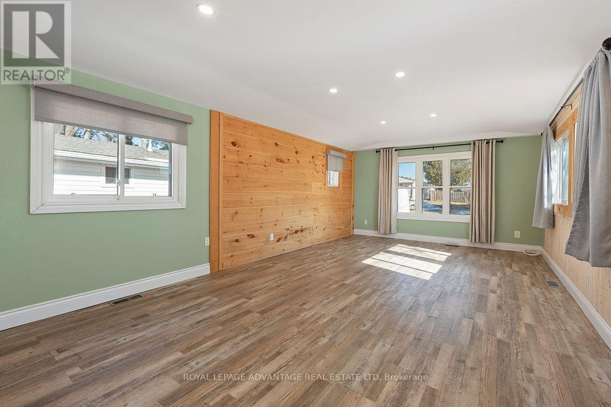 15 KAVANAGH DRIVE KAVANAGH DRIVE S, Rideau St.Lawrence — photo 3