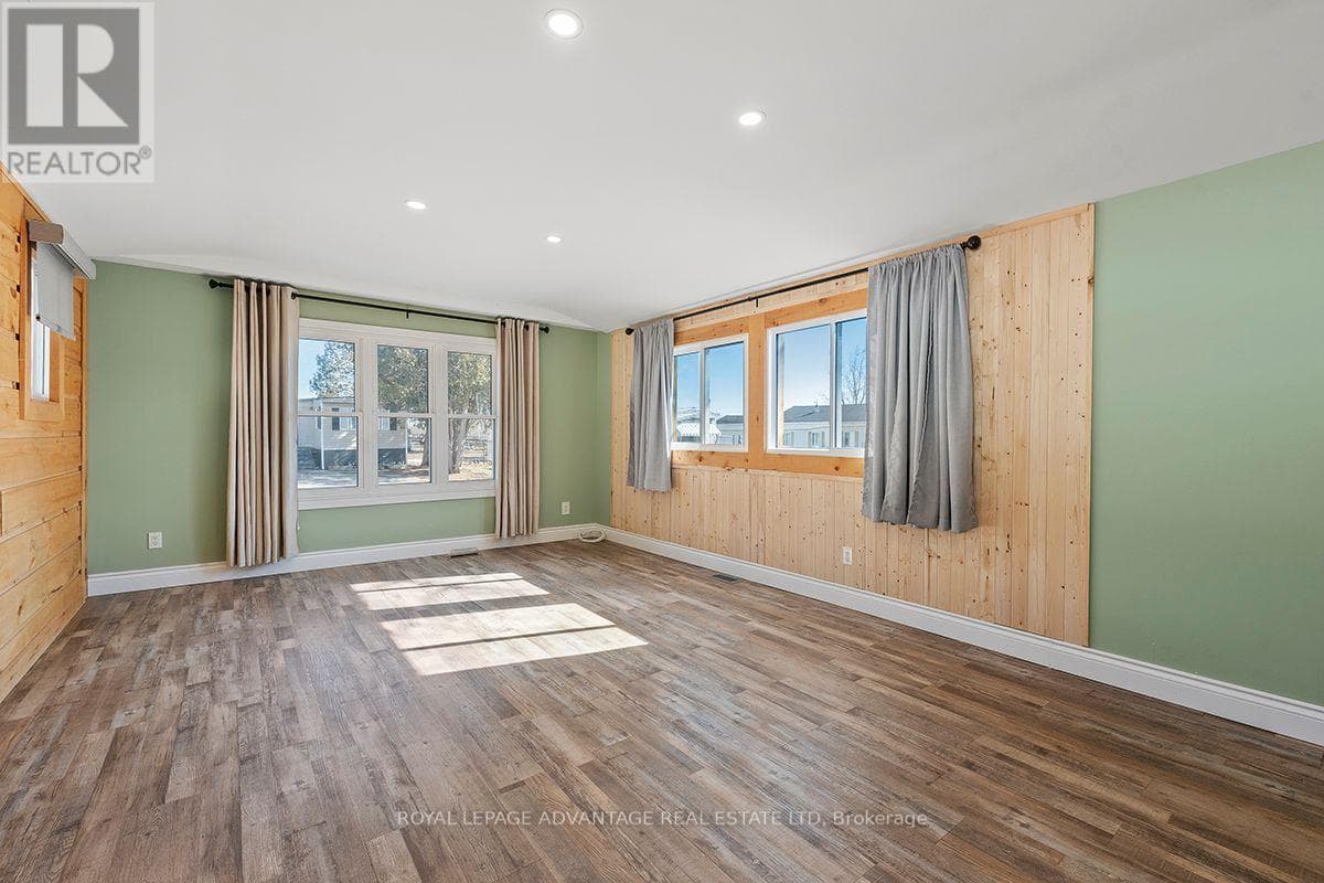 15 KAVANAGH DRIVE KAVANAGH DRIVE S, Rideau St.Lawrence — photo 4