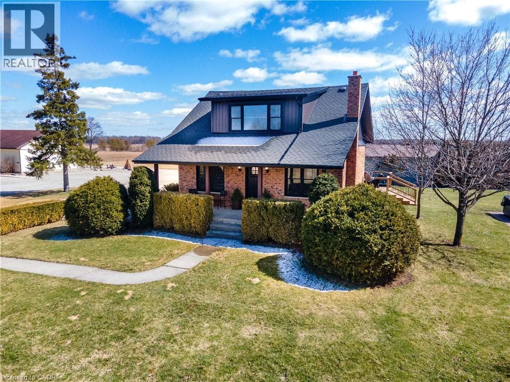 23247 BEATTIE Line, Cornerstone