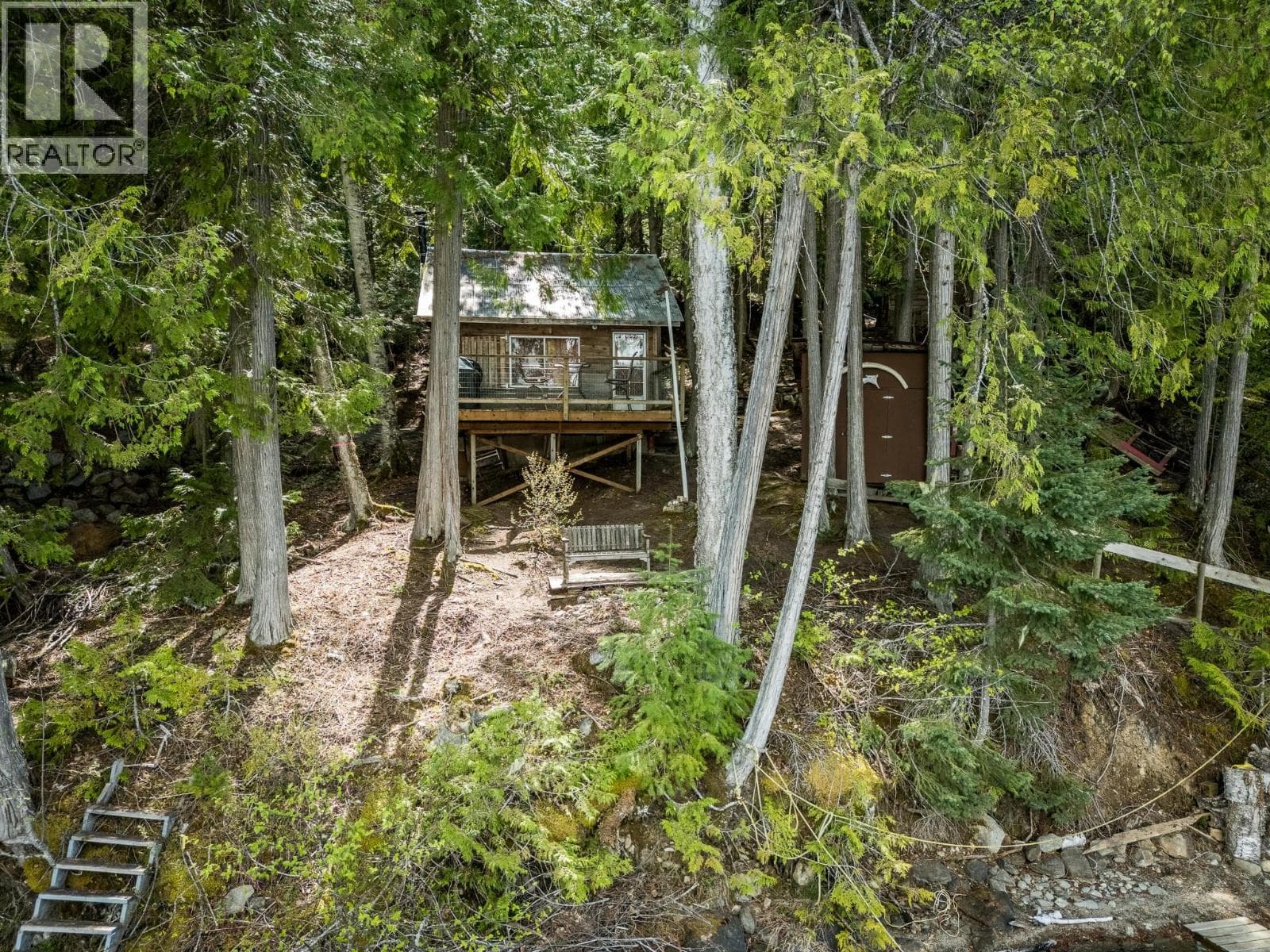 5319 EAST BARRIERE LAKE FS Road, Interior REALTORS® — photo 3
