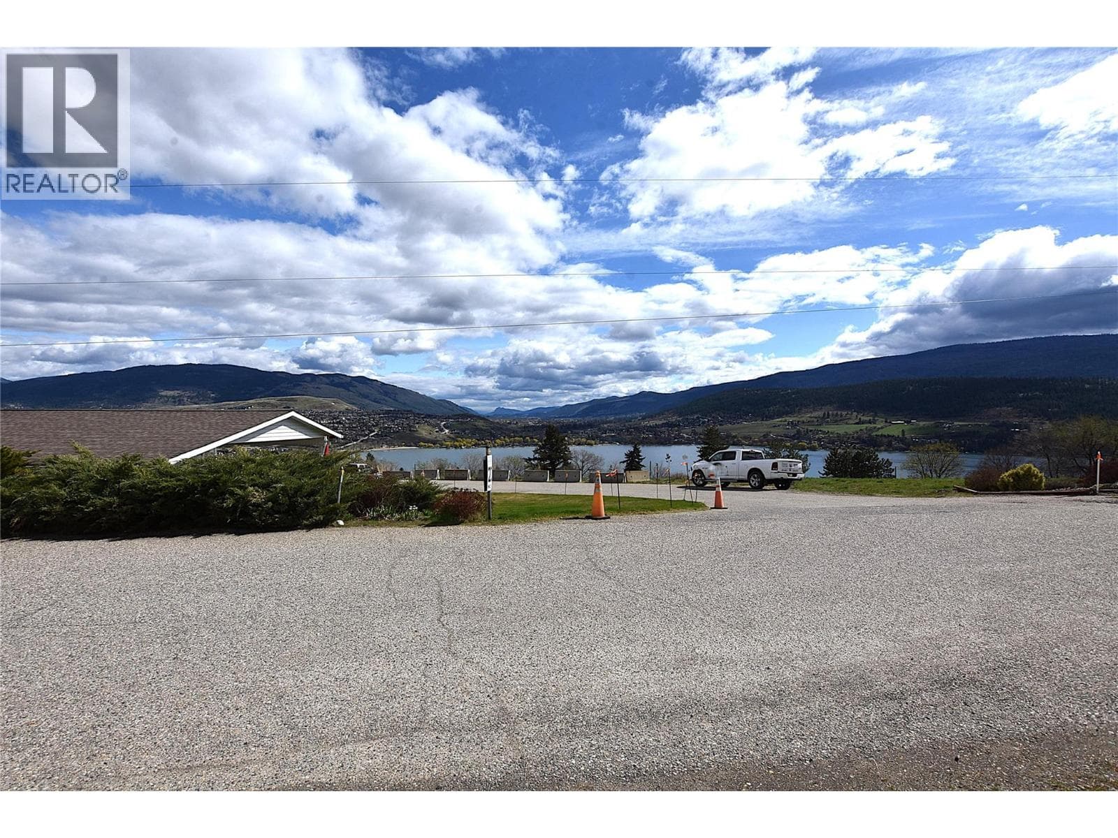 8508 Clerke Road Unit# 19, Interior REALTORS® — photo 2