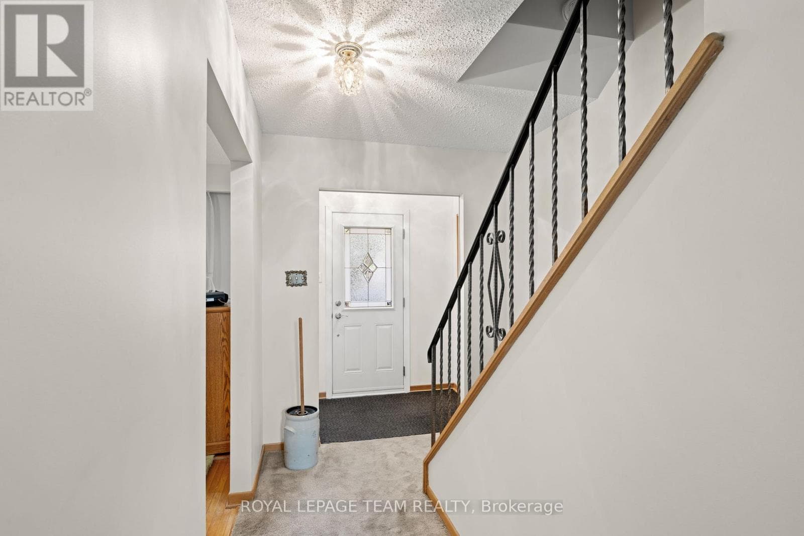 7 CENTREPARK DRIVE, Ottawa — photo 5