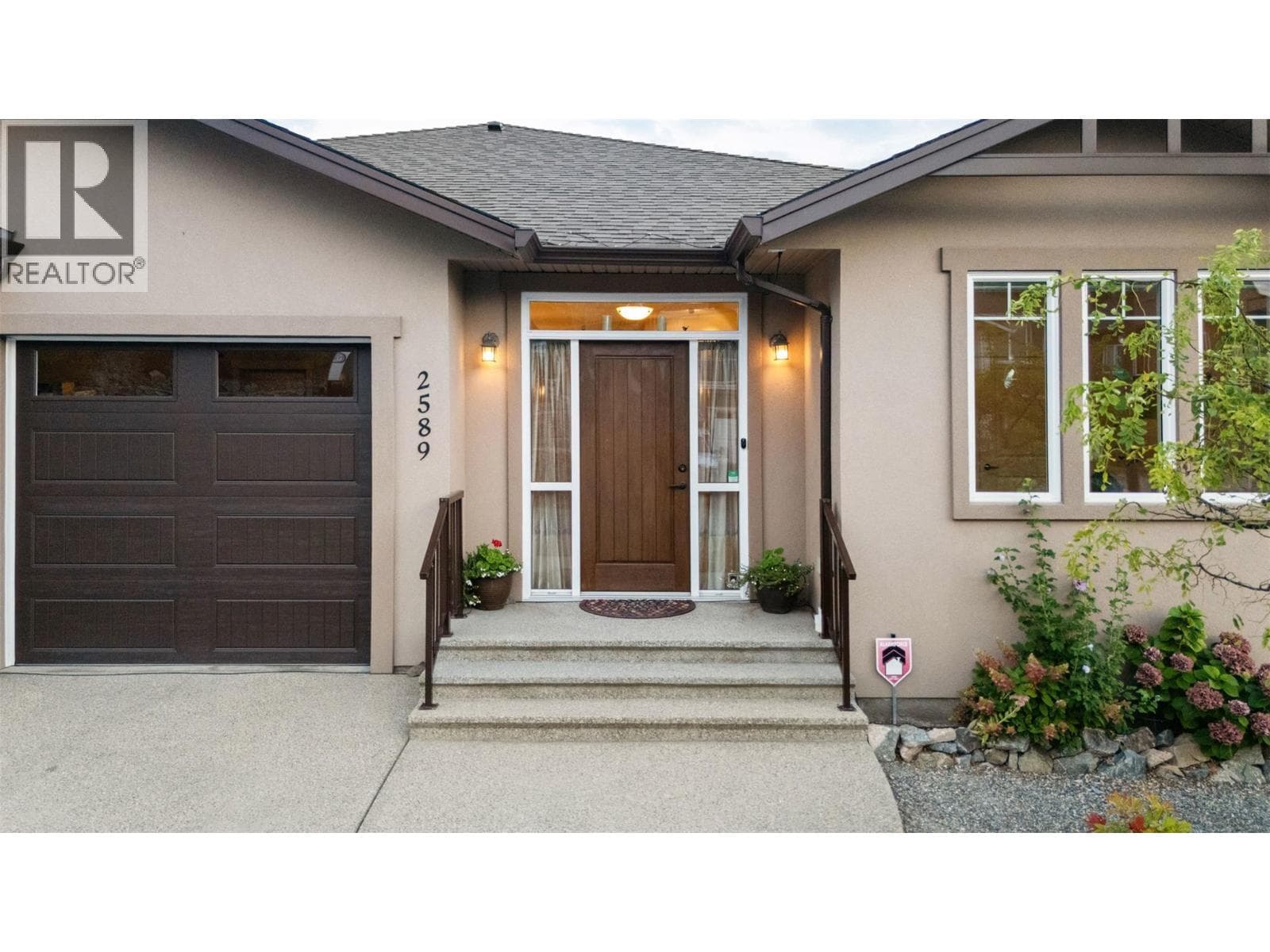 2589 Sylvia Road, Interior REALTORS® — photo 4