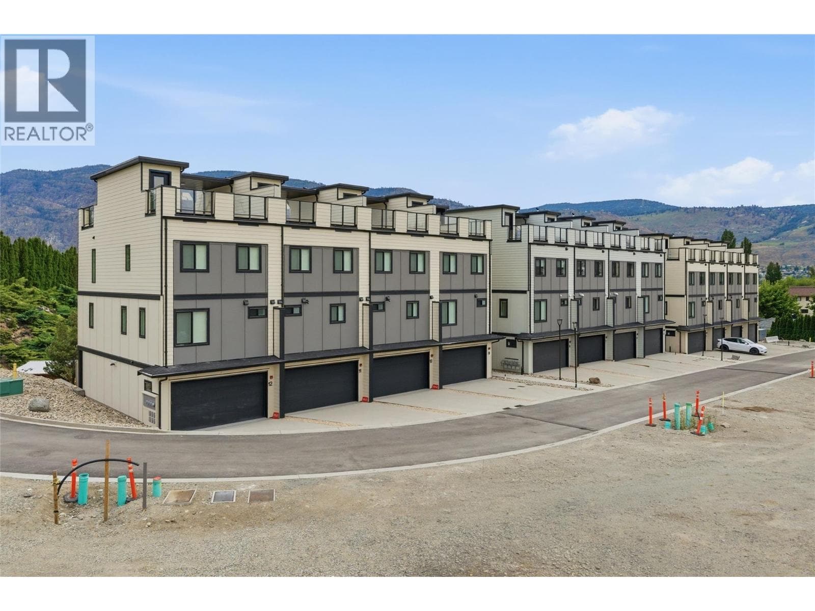 4601 97 Street Unit# 6, Interior REALTORS®