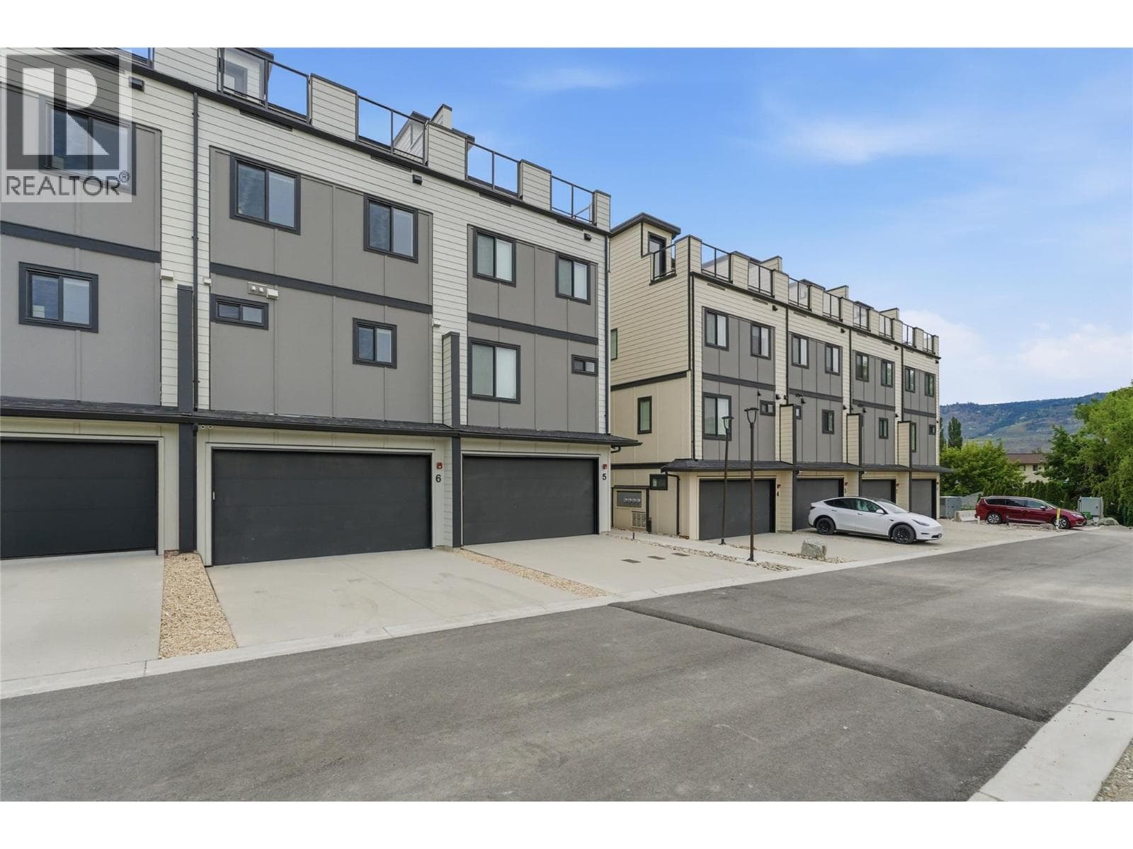 4601 97 Street Unit# 6, Interior REALTORS® — photo 2