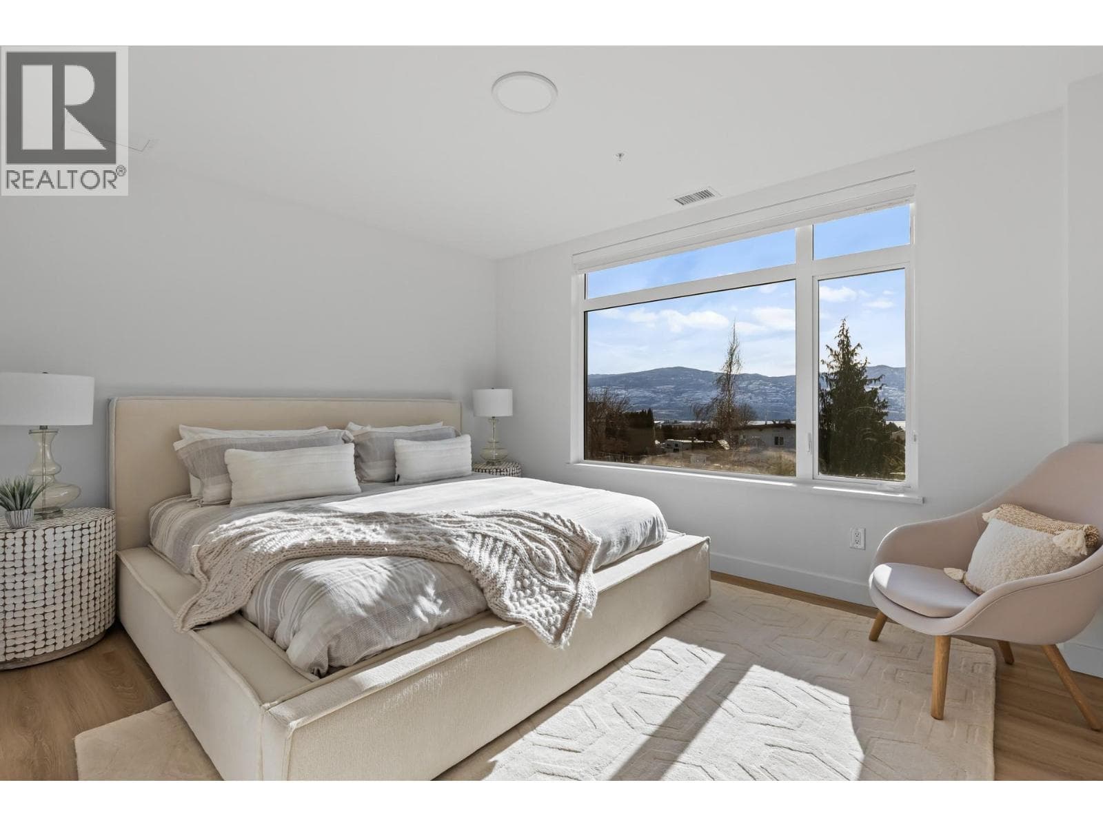 2780 Olalla Road Unit# 105, Interior REALTORS® — photo 3