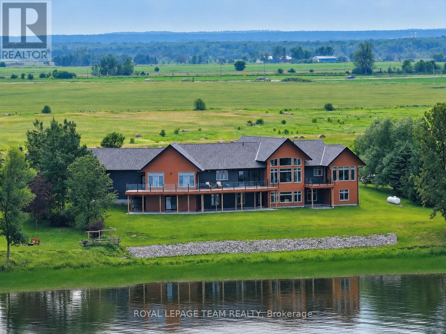 231 FINNERTY ROAD, Ottawa