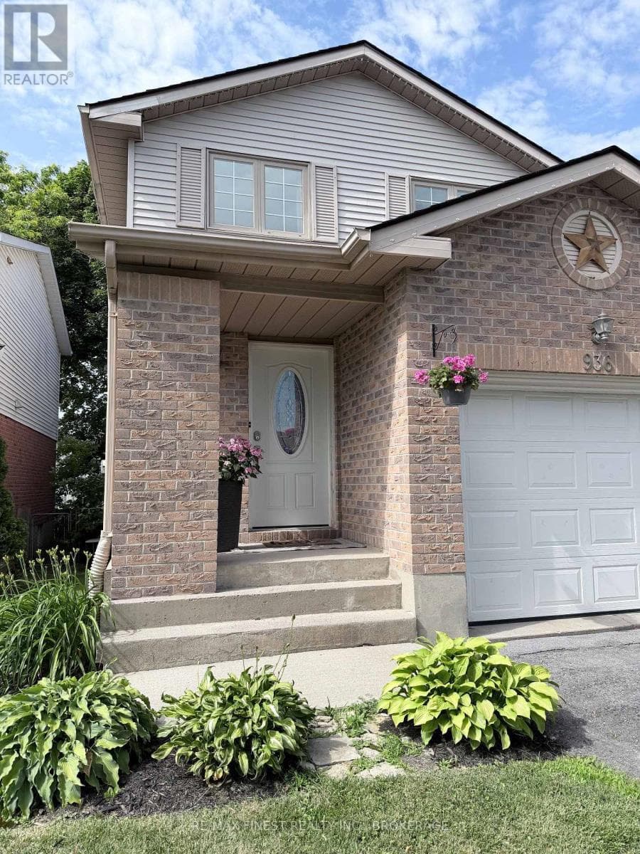 936 KILLARNEY CRESCENT, Kingston — photo 2