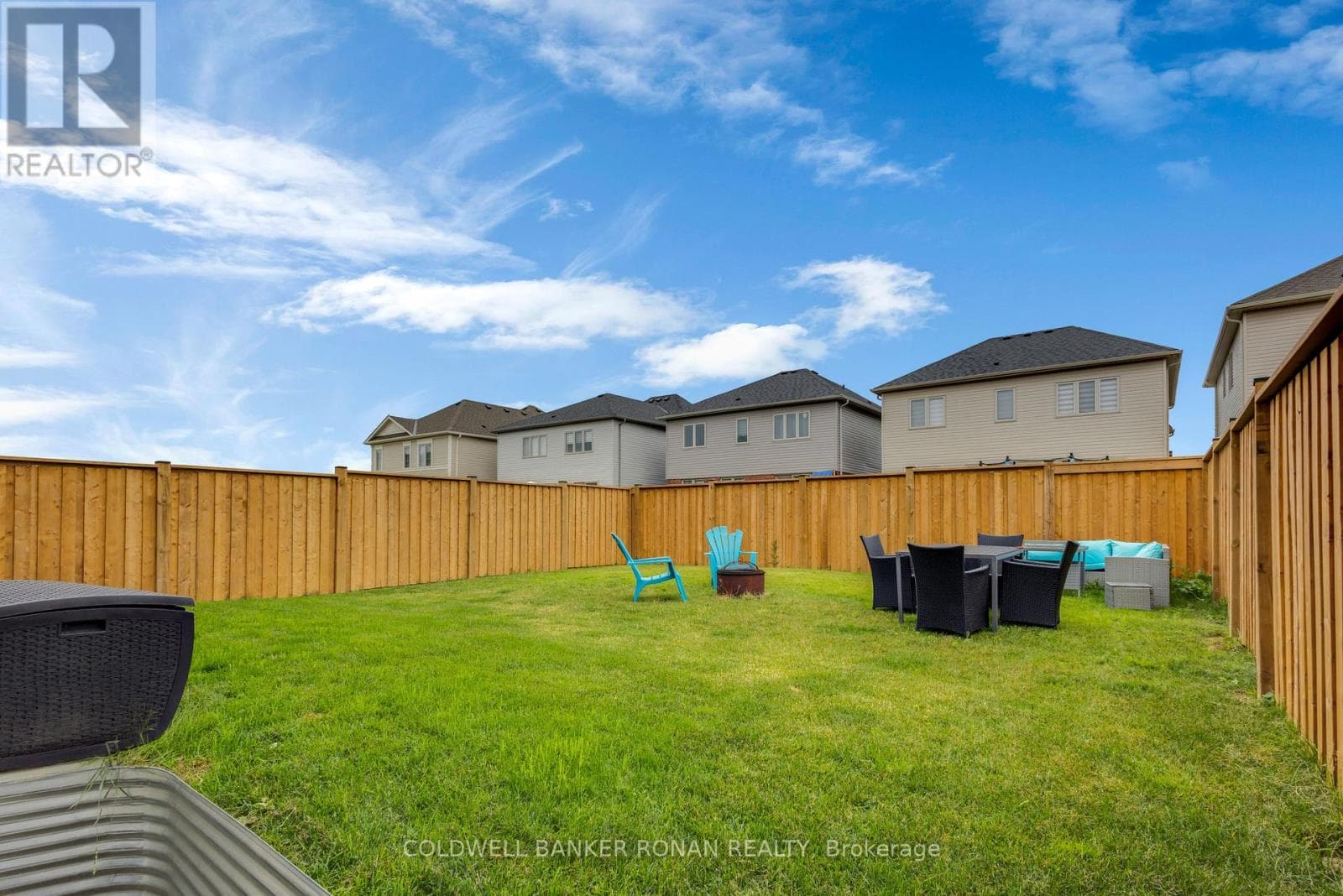 71 HARPIN WAY WEST, Toronto