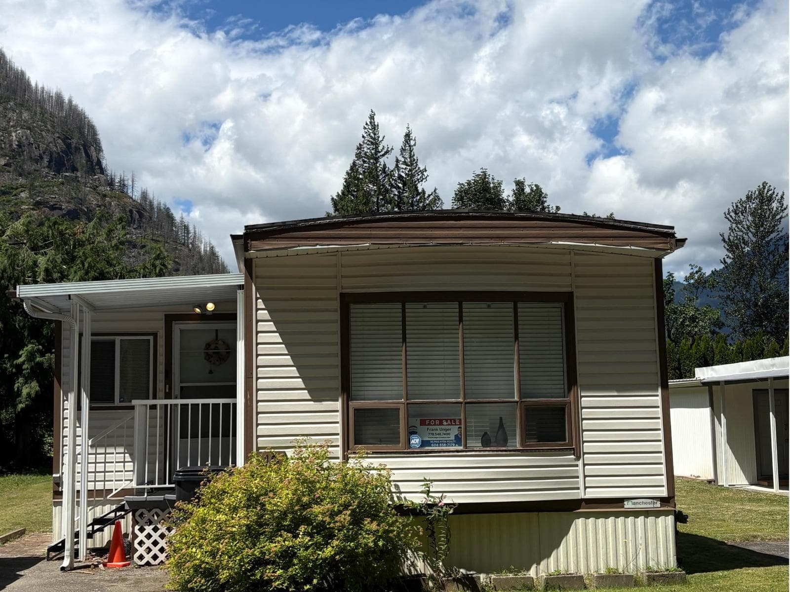 10 62010 FLOOD HOPE ROAD, Hope, Chilliwack — photo 2