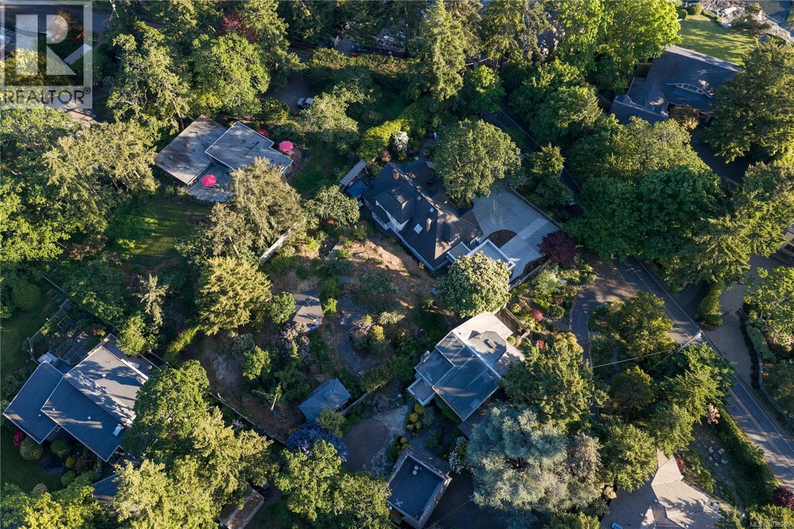 2880 SEA VIEW ROAD, Victoria — photo 4