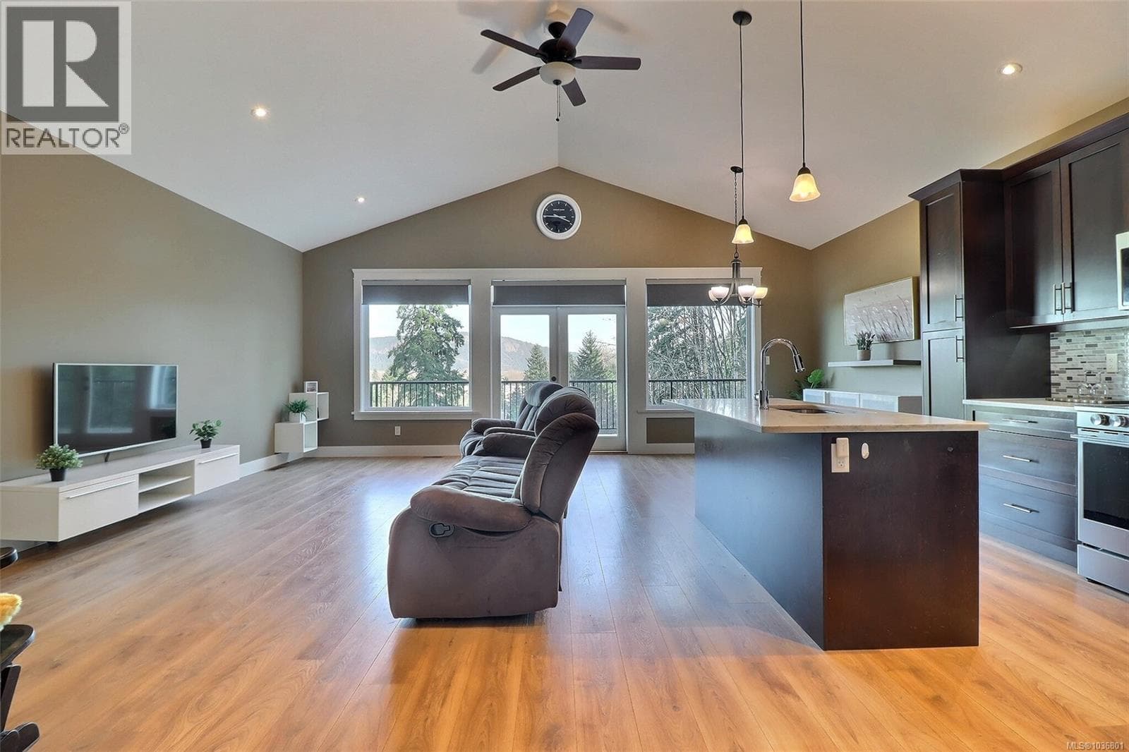 2984 Phillips Rd, Vancouver Island — photo 5