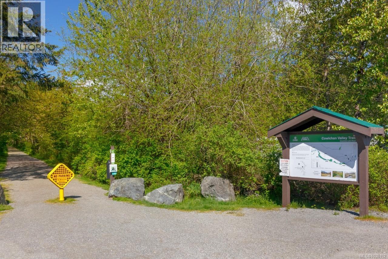 20 3497 Gibbins Rd, Vancouver Island