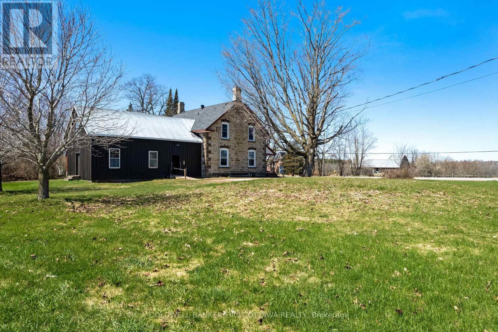 2061 CHRISTIE LAKE ROAD, Ottawa — photo 2