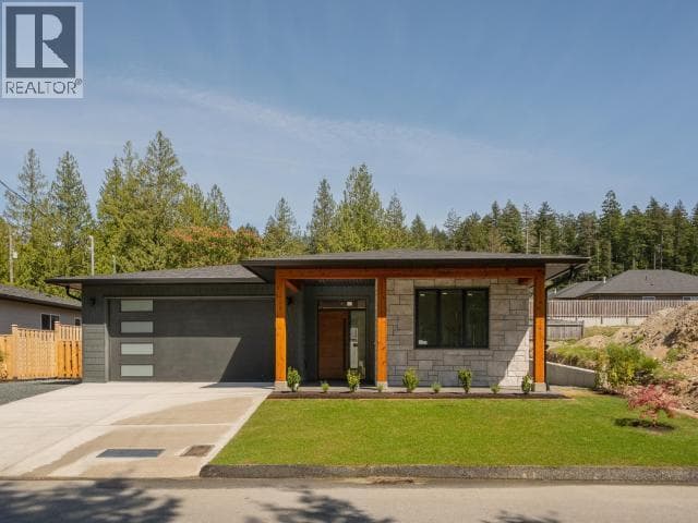 4158 BOWNESS AVE, Powell River — photo 3
