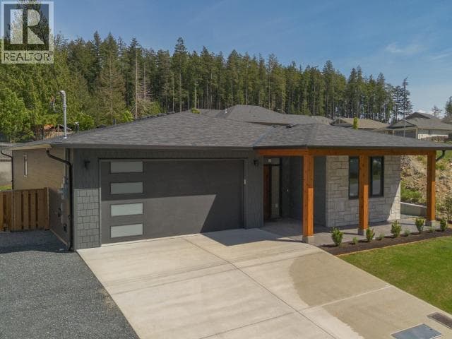 4158 BOWNESS AVE, Powell River — photo 2