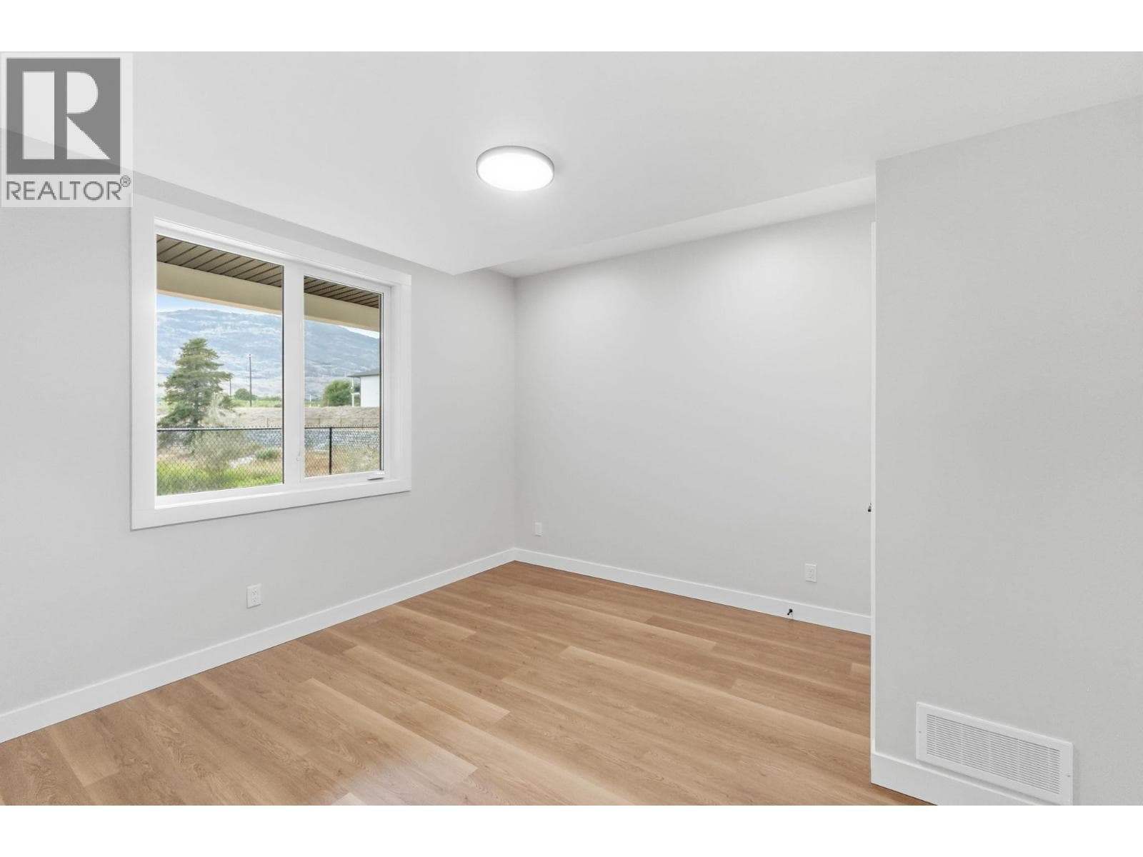 3620 LOBELIA DRIVE, Interior REALTORS®