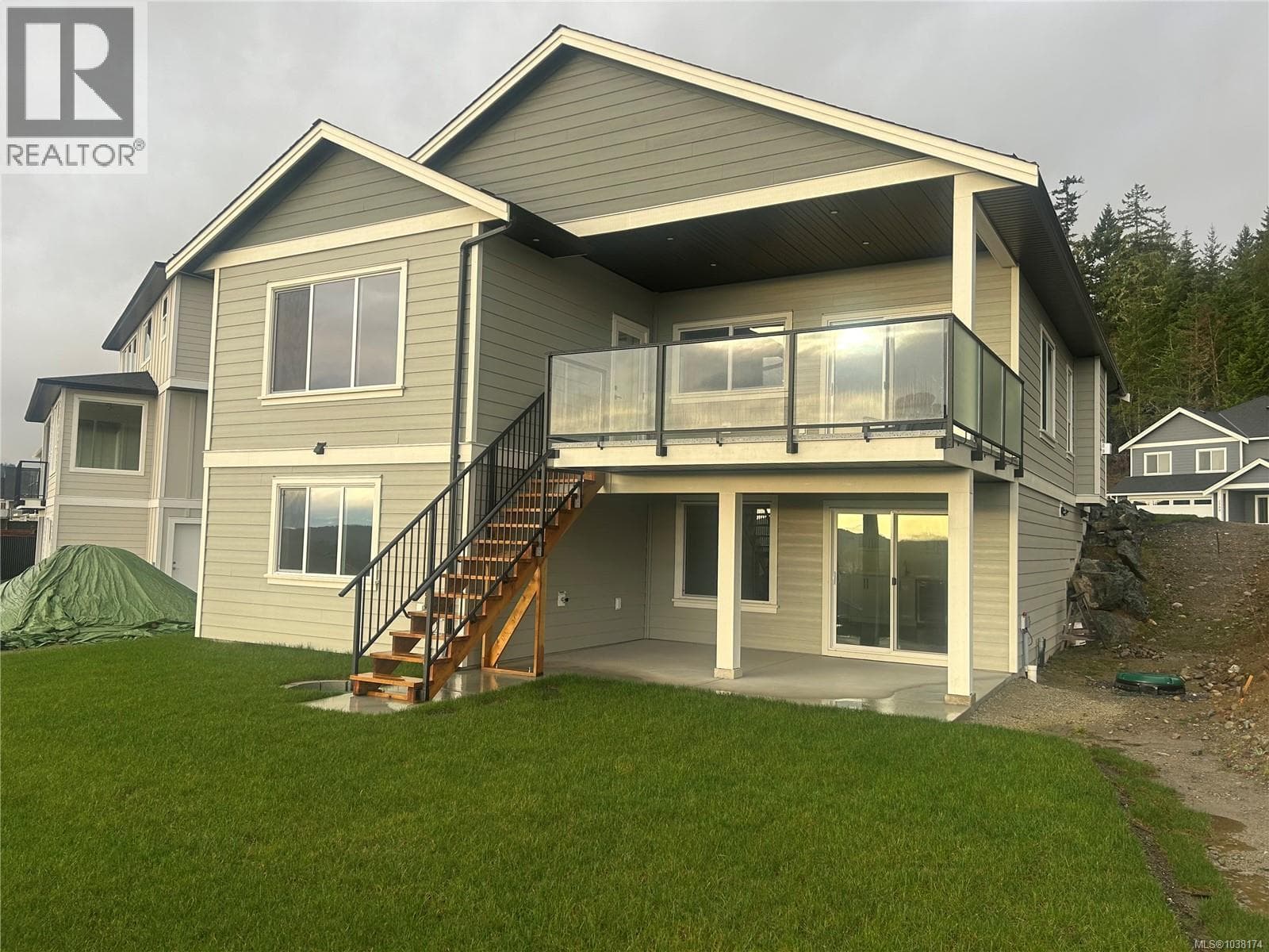 2605 NICKSON WAY, Victoria