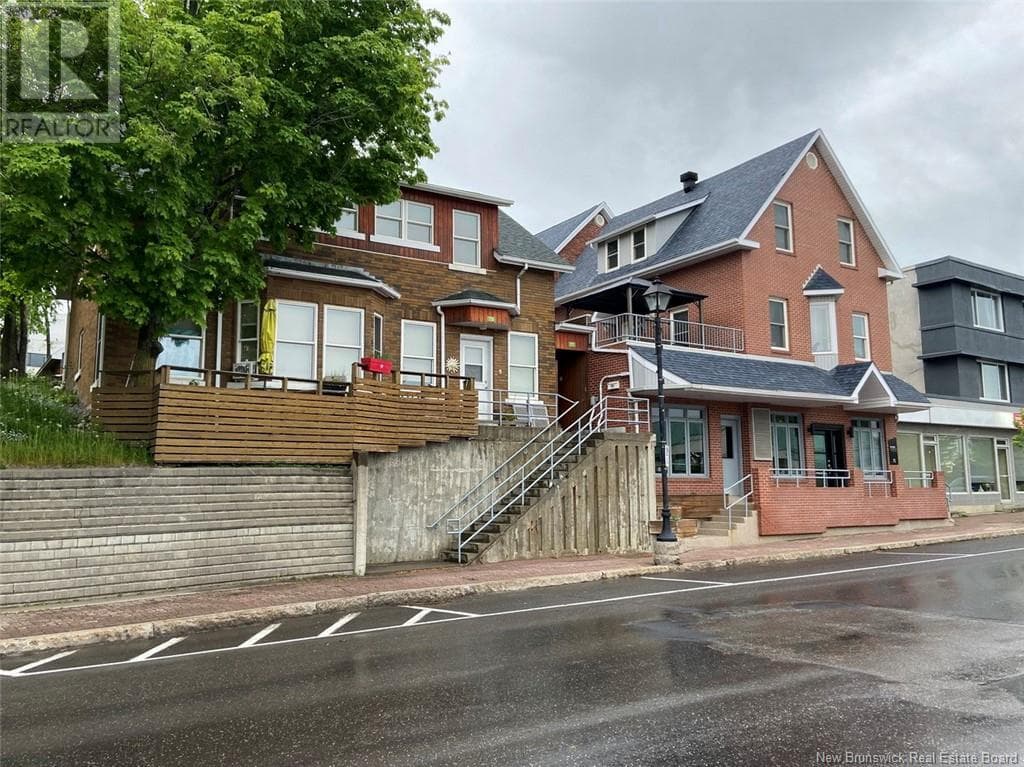 118 De L'Église Street Unit# 5 in