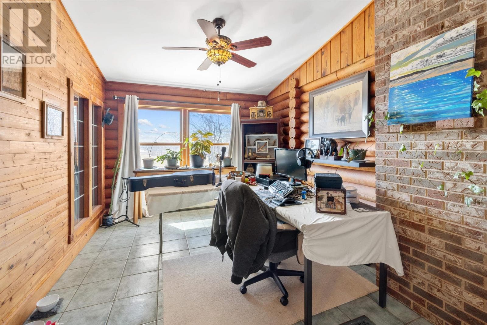 723 GREEN MEADOWS ROAD in