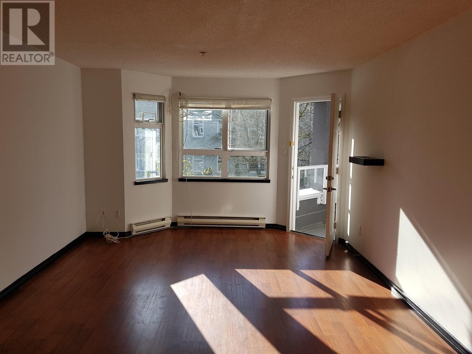 302 921 THURLOW STREET in West End