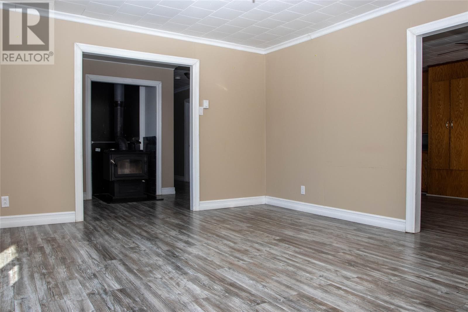 12 WORLD POND ROAD in