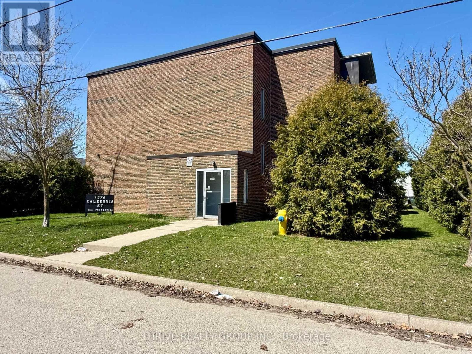 1576 CALEDONIA STREET in