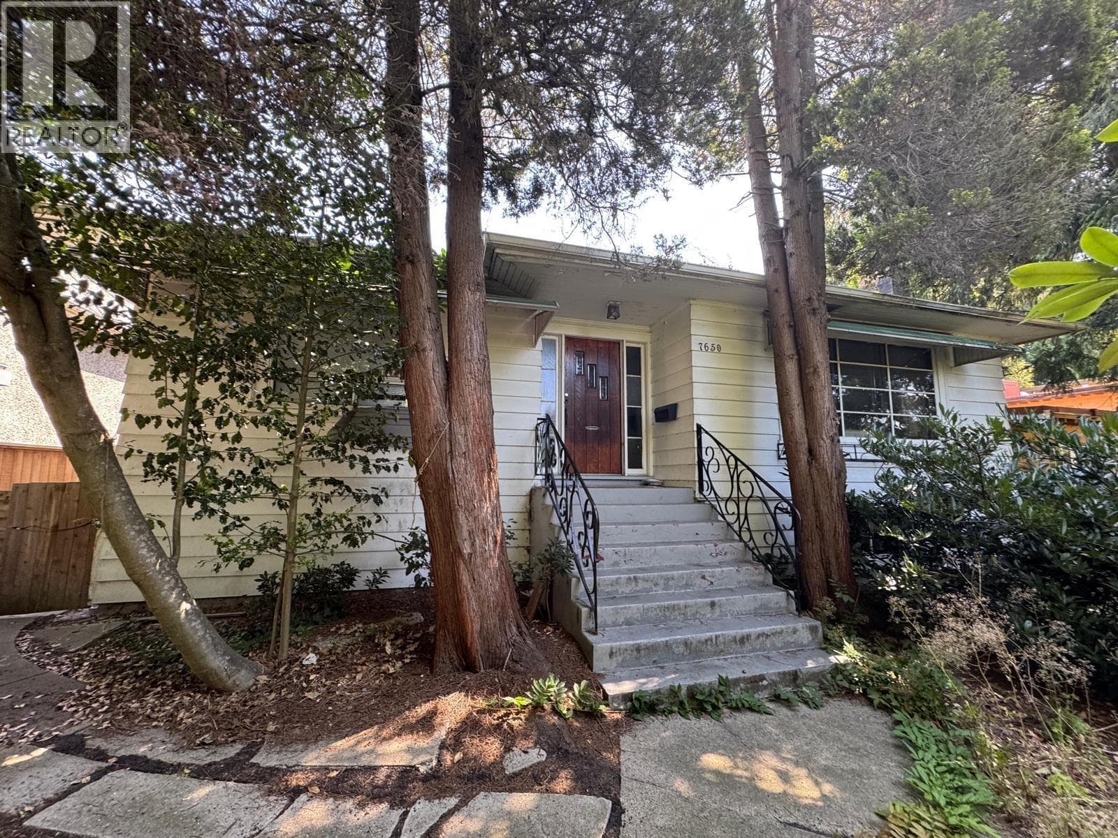 7650 GRANVILLE STREET in Marpole