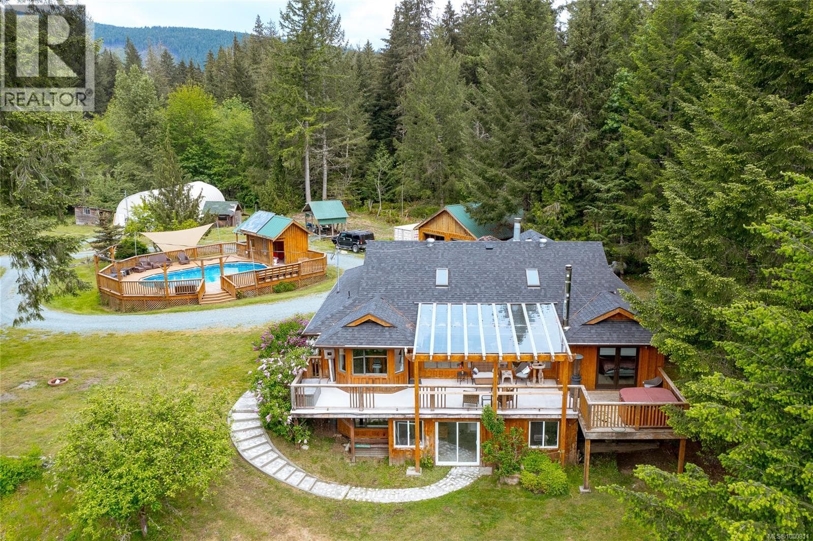 5982 MAYO ROAD in