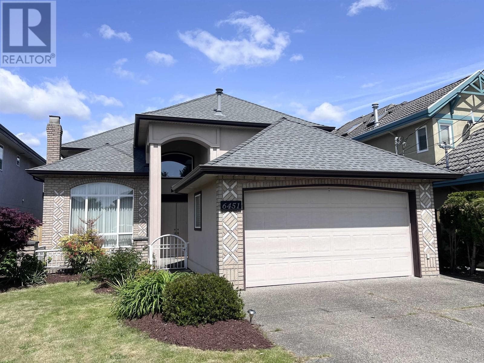 6451 COMSTOCK ROAD in Blundell