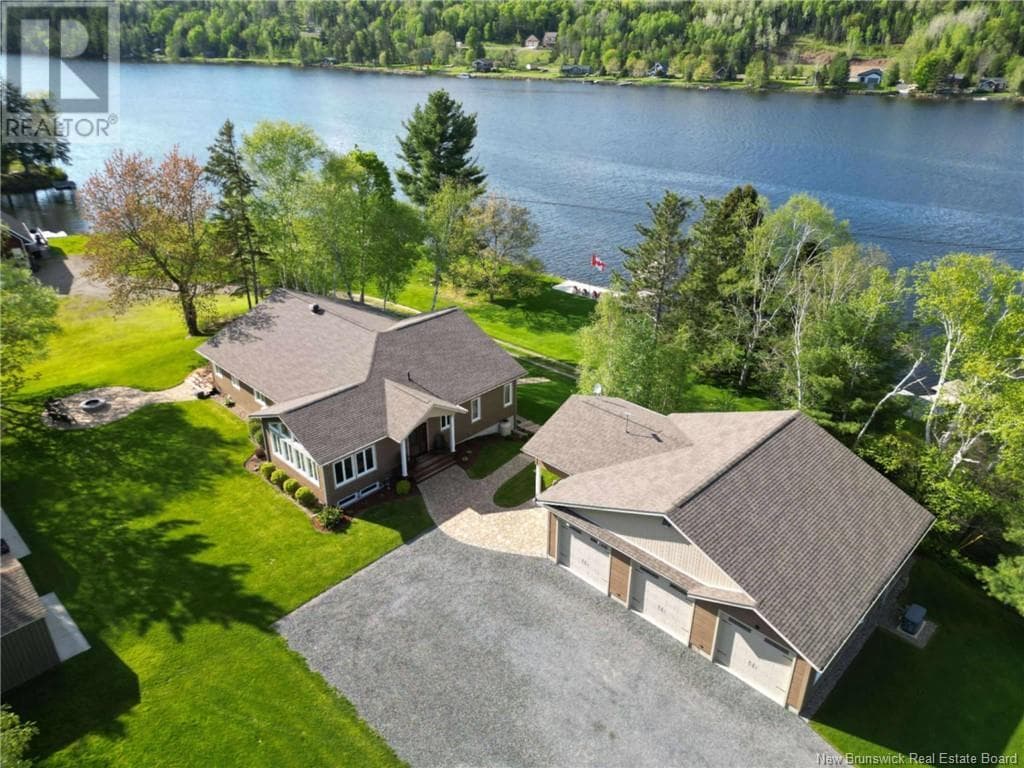 19 FERRIS ROAD in