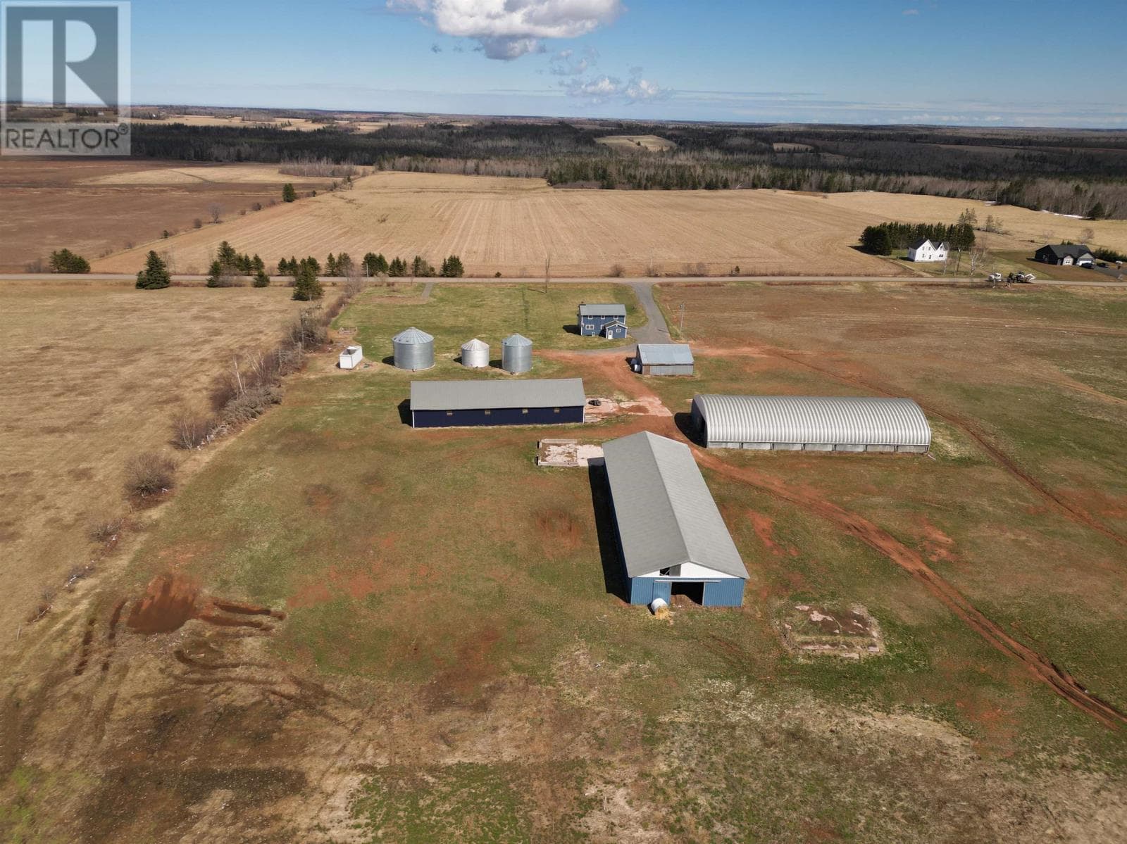386 WINDON ROAD in