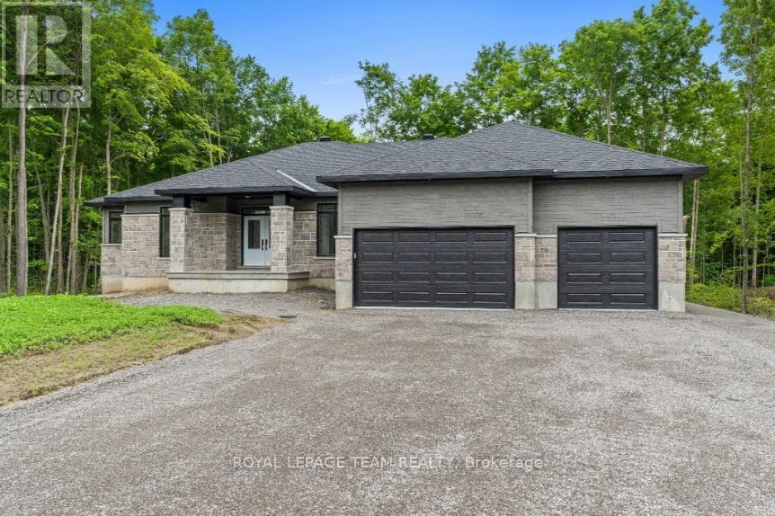 47 HOGAN DRIVE in