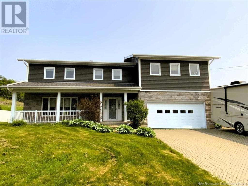 33 AVENUE THIBAUDEAU in