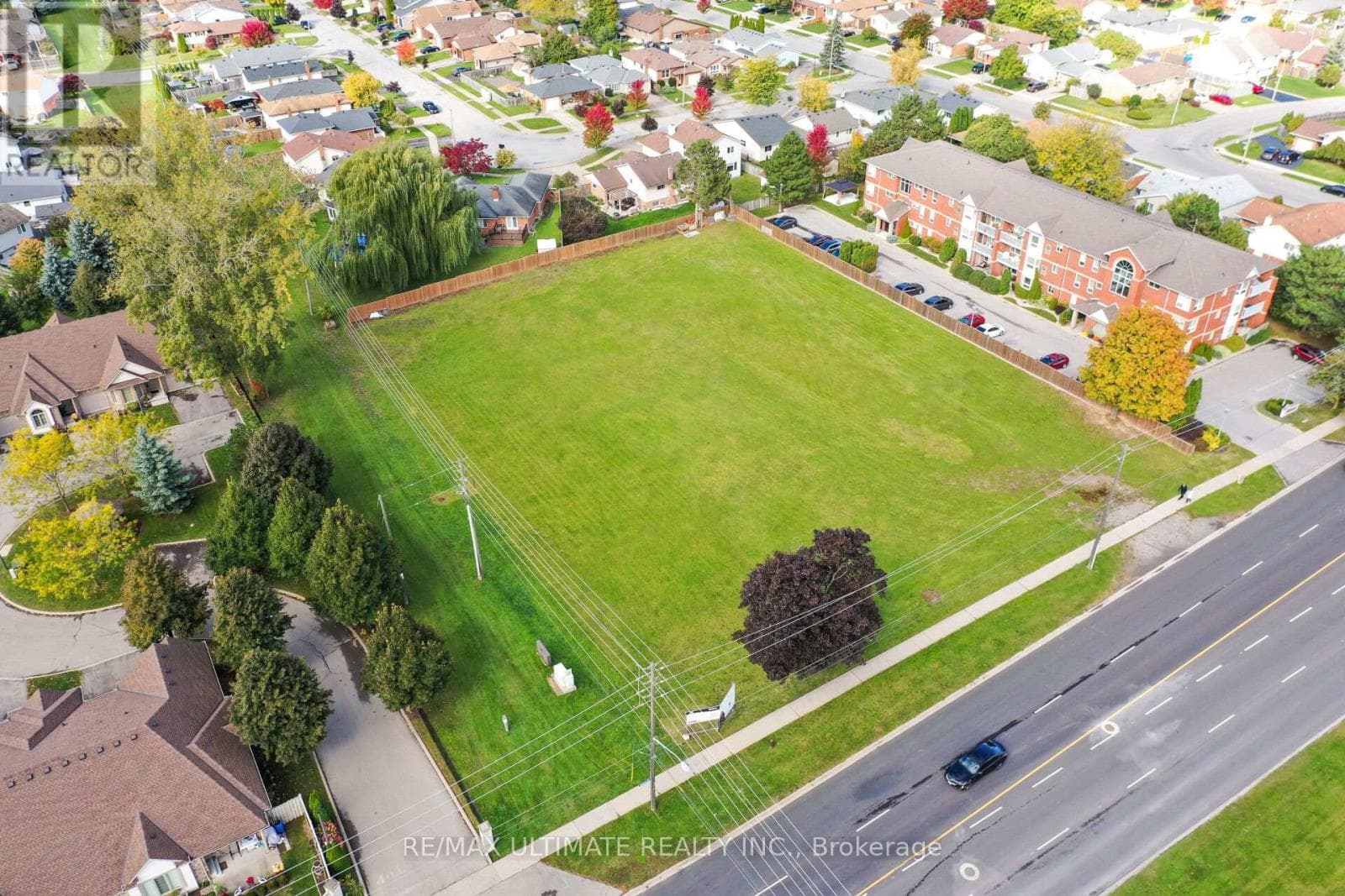 2 - 4257 MONTROSE ROAD in Mulhern