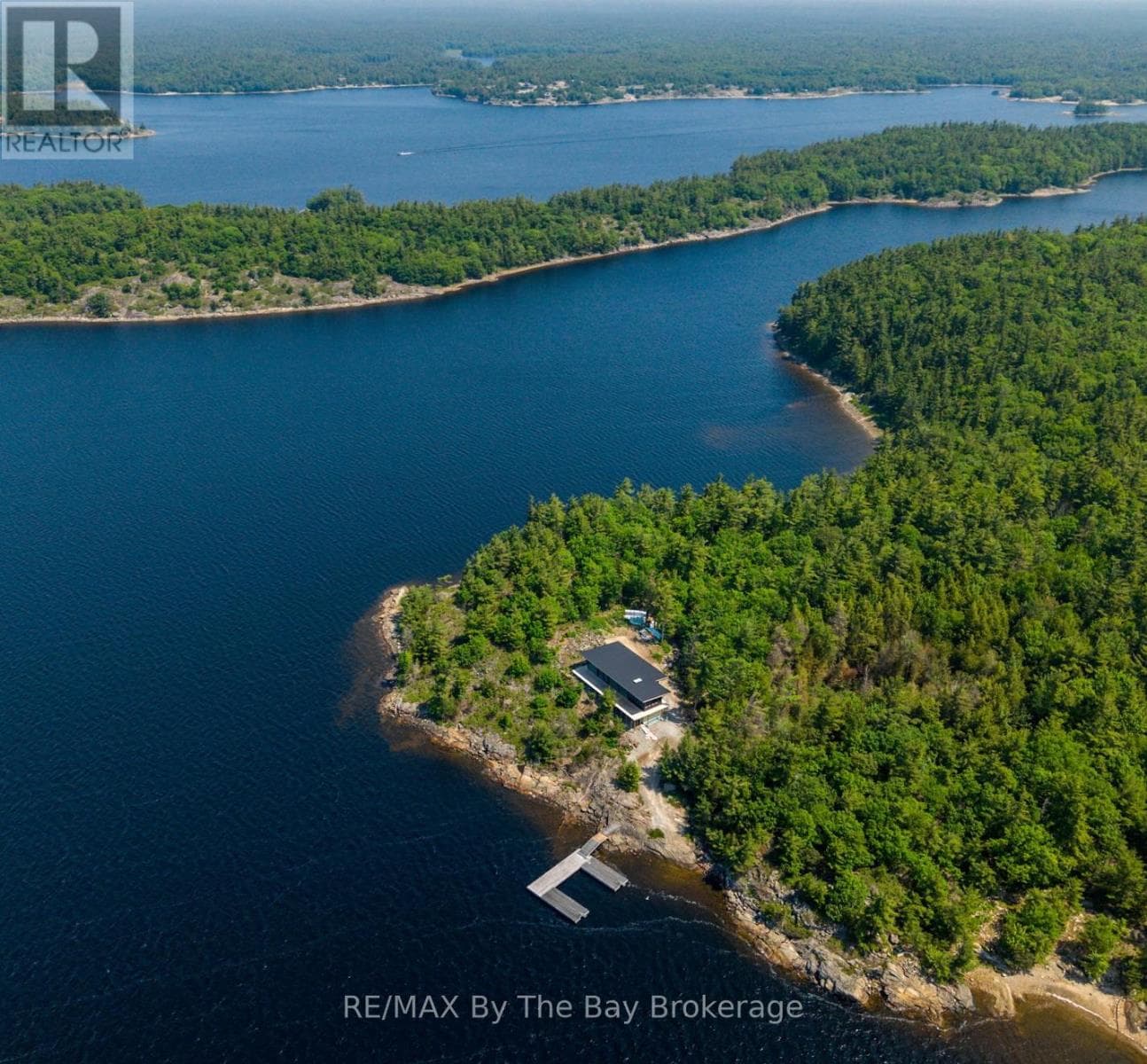 11324 ISLAND 1810/BONE ISLAND in