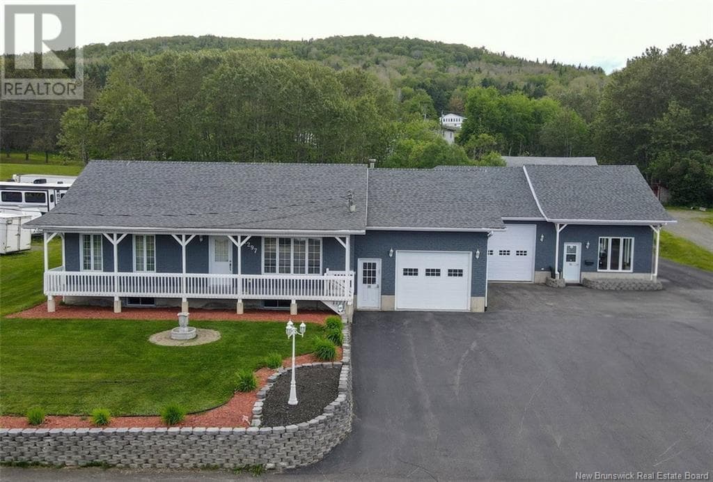 1297 RUE ST-FRANCOIS in
